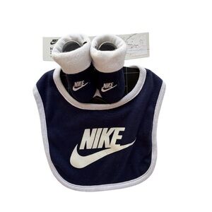 Nike Navy and White Baby Bib and Booties Set